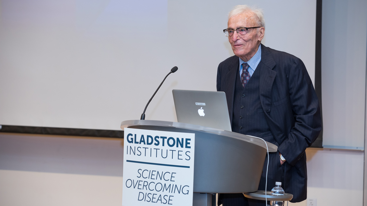 Former Gladstone Trustee Al Dorman presenting at Gladstone Celebrates