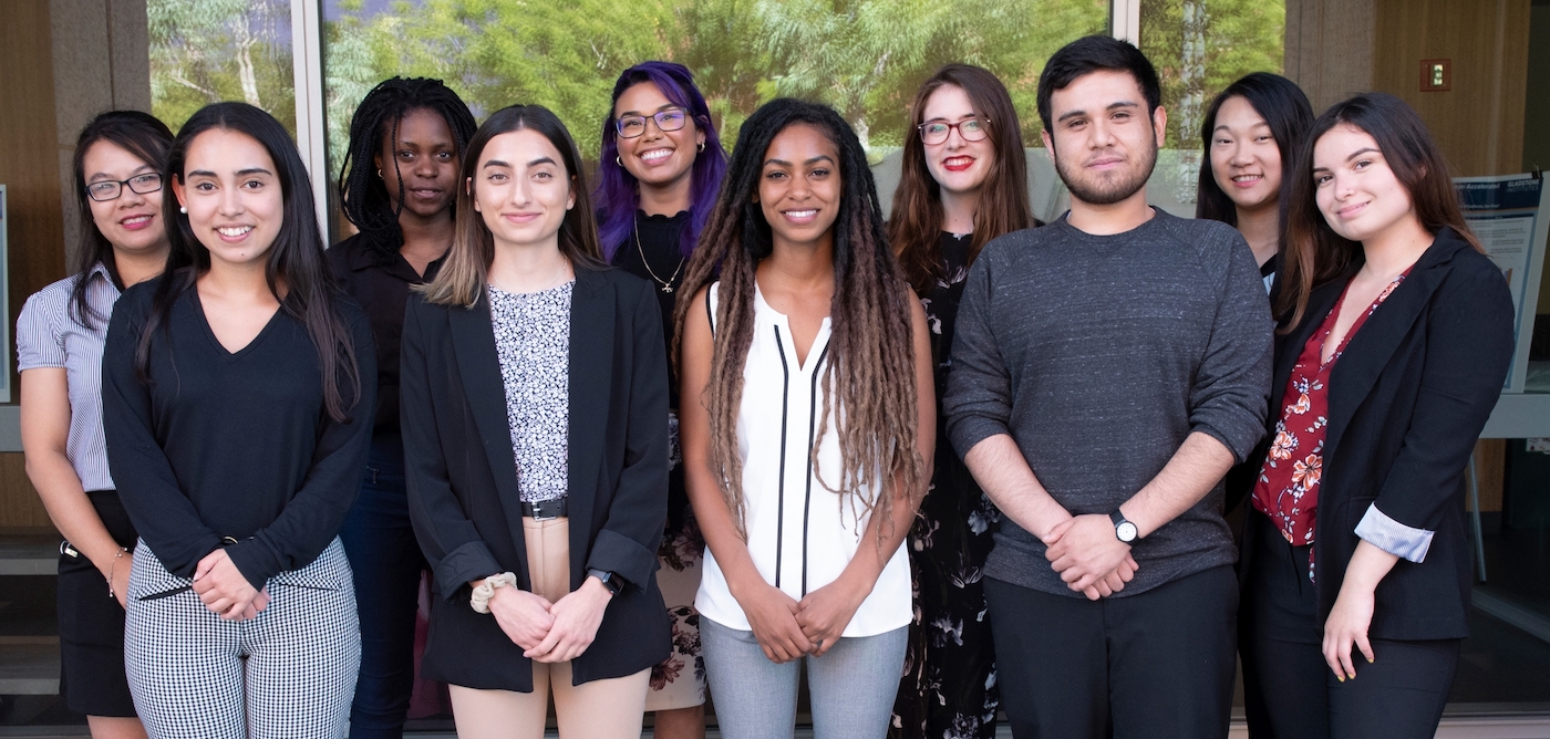 Group photo of 2019 PUMAS interns