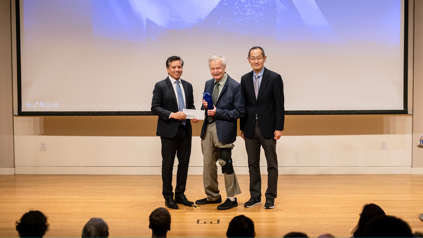 Deepak Srivastava, Rudolf Jaenisch, and Shinya Yamanaka at the 2025 Ogawa-Yamanaka Stem Cell Prize ceremony at Gladstone Institutes.