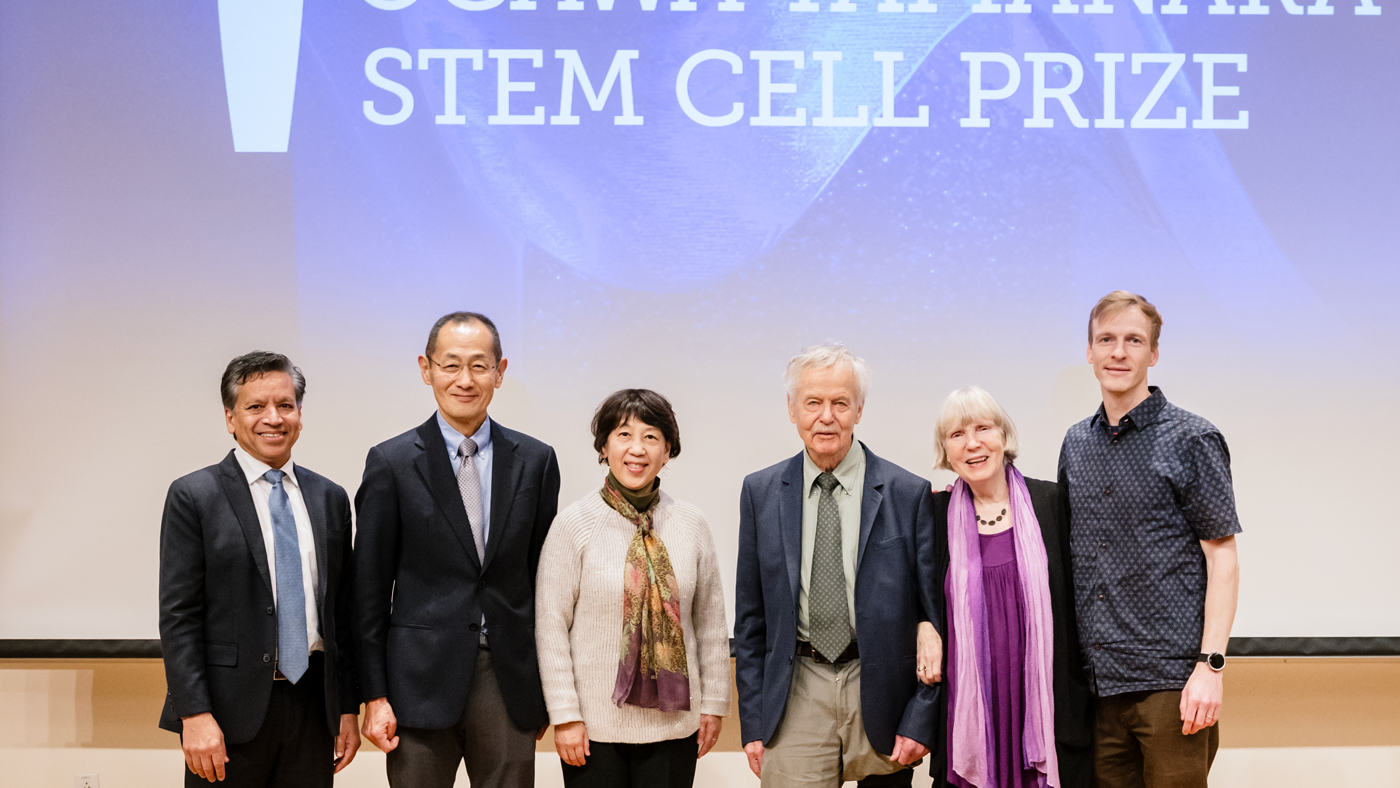 Rudolf Jaenisch posing with others at the 2025 Ogawa-Yamanaka Stem Cell Prize ceremony at Gladstone Institutes.