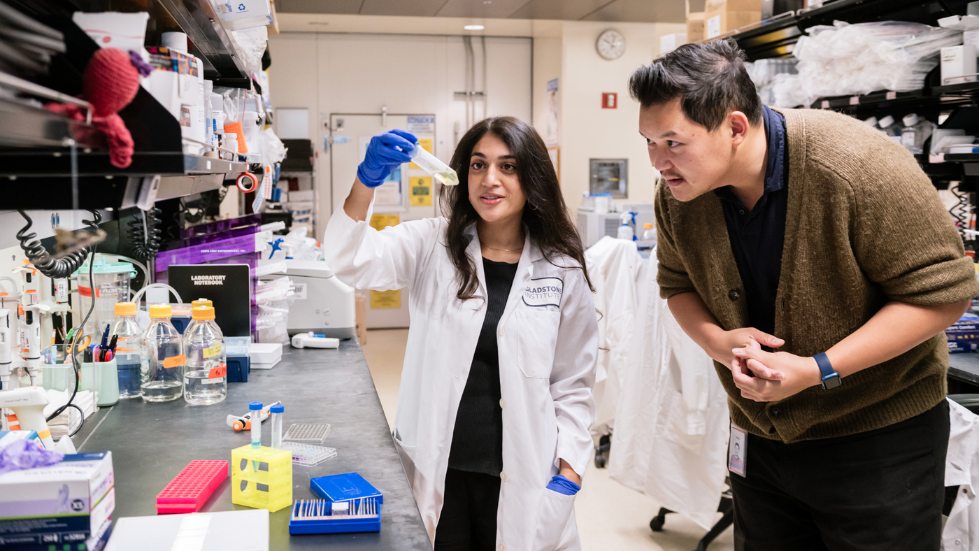 Andrew Yang in the lab